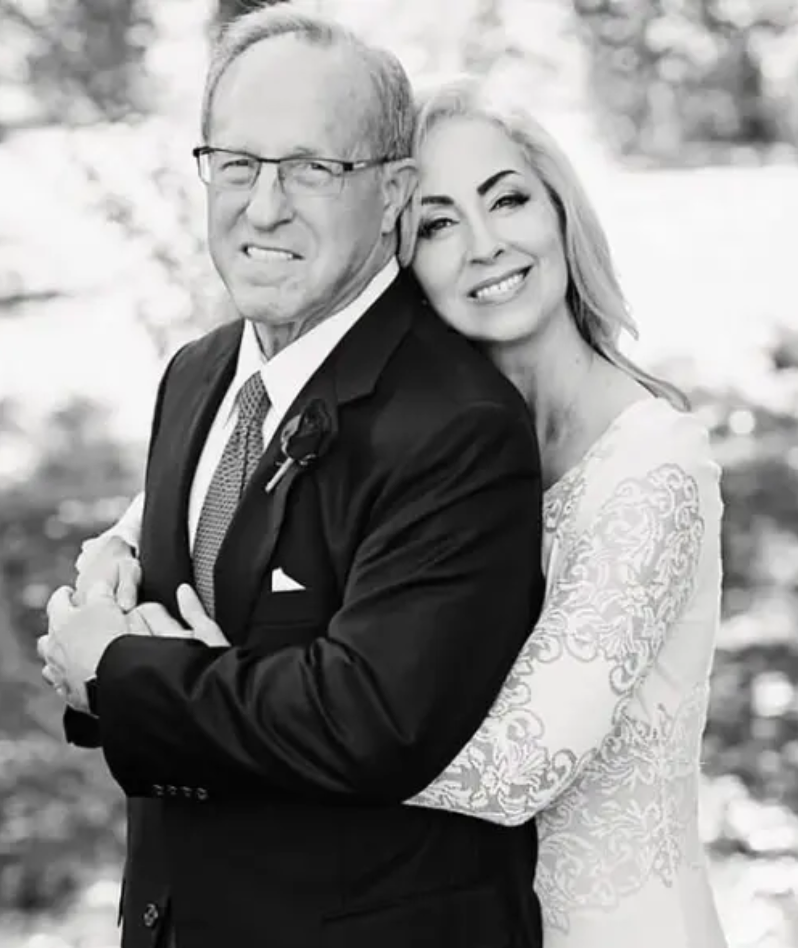 ACCORDING TO SOURCES, MITT ROMNEY’S SISTER-IN-LAW left a S;U;ICID;E NO;;TE before jumping from a PARKING GARAGE, and the CONTENTS OF THE LETTER have now been OFFICIALLY REVEALED