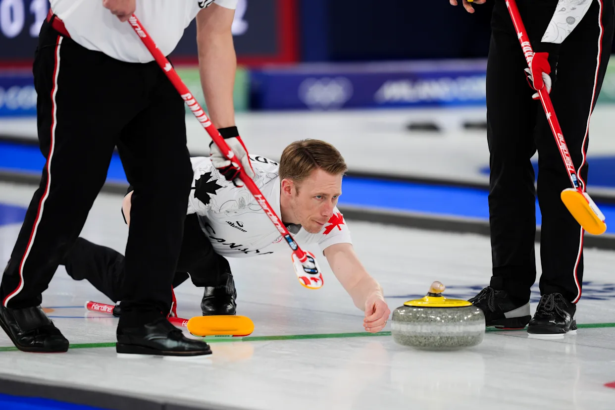 Curling Final Interrupted as Replay Footage Draws Attention to Marc Kennedy’s Hand, Prompting Official Examination… 👇👇