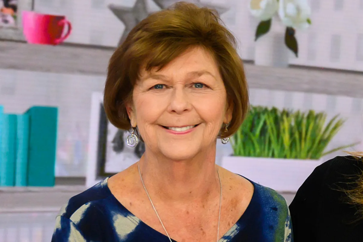 Finding someone whose DNA matches the glove containing the DNA collected by investigators Nancy Guthrie