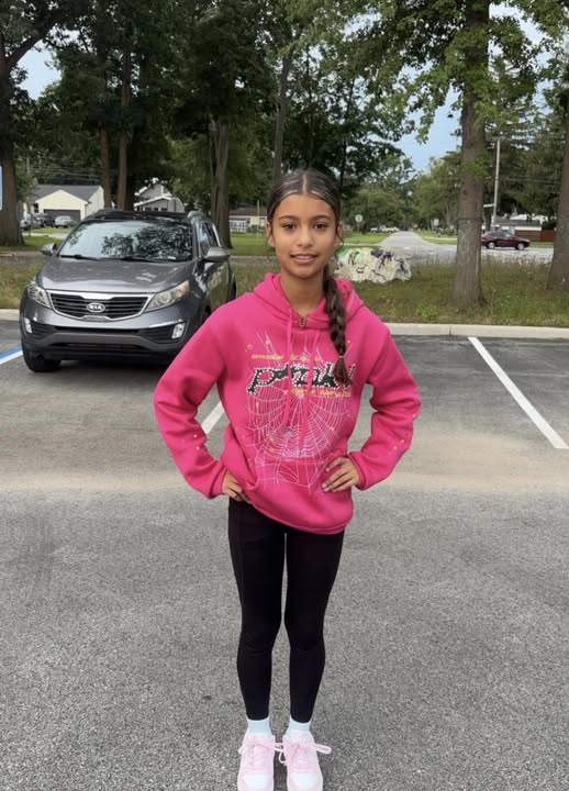 A Hidden Clue in the Footage: Cameras Near Armani Kaye Reynolds’ Home Show Something Unusual at the Second-Floor Room Window… 👇👇