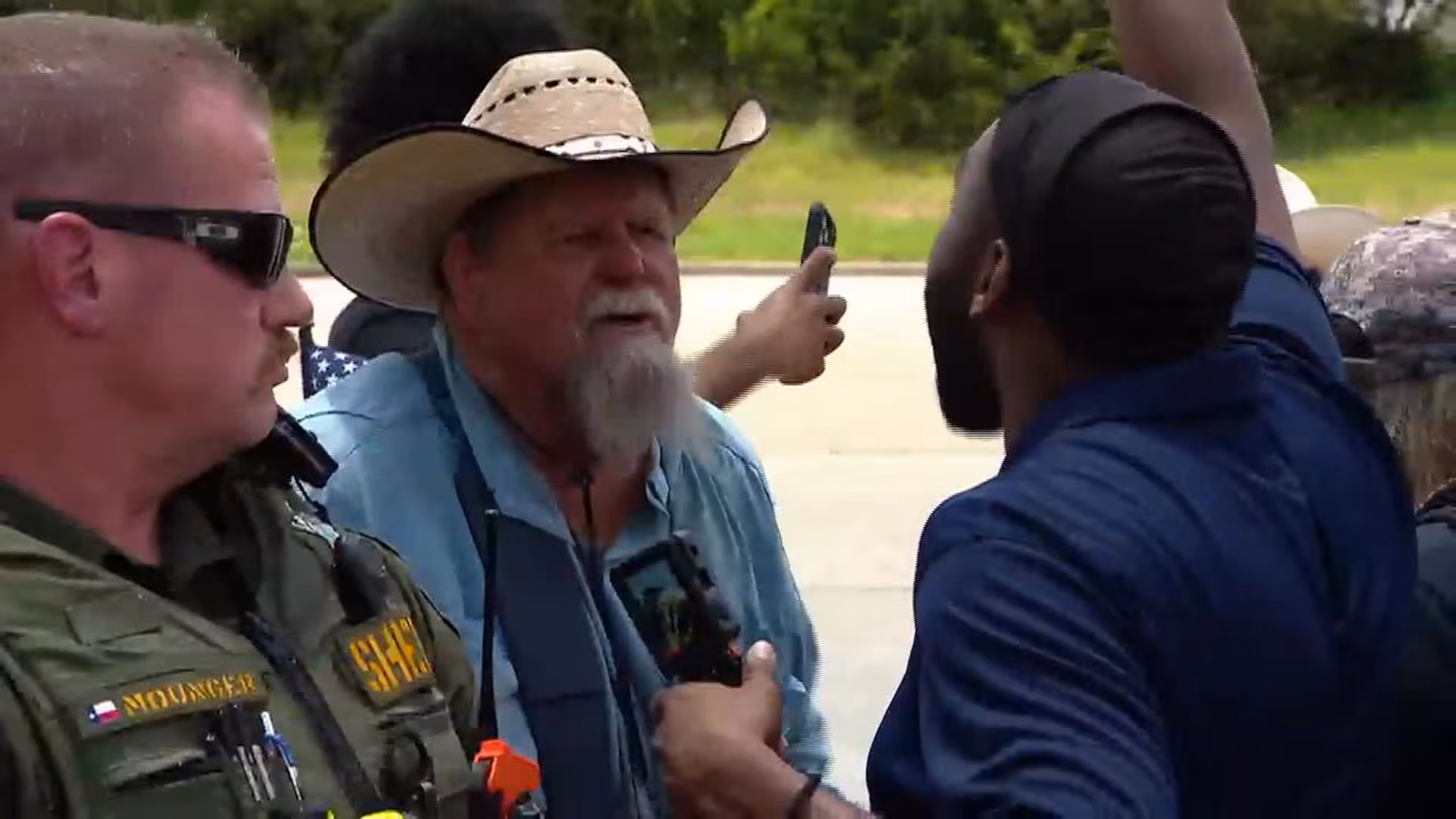 A FATAL BACKPACK SCAM. “You have nothing in there.” Austin Metcalf challenged Karmelo Anthony, but it resulted in a fatal 3.5-inch stab wound that killed him.